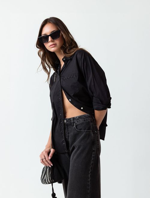 Camisa con apliques