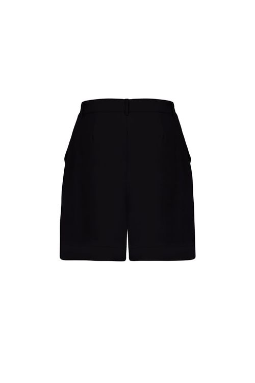 Bermuda Kuyu Negro