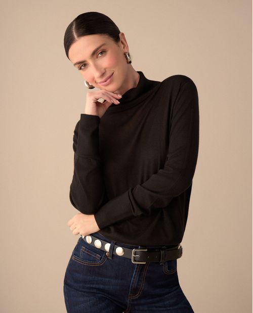 Buzo tejido de cuello alto para mujer