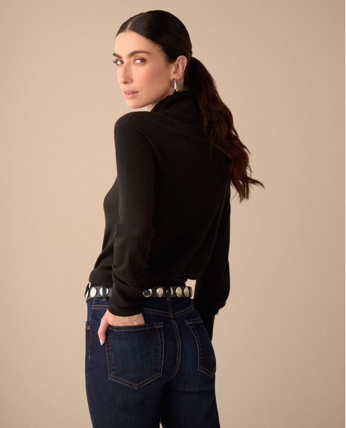 Buzo tejido de cuello alto para mujer