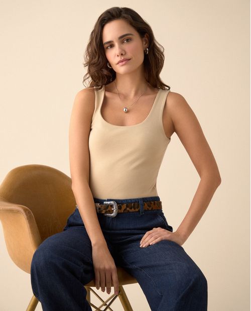 Camiseta básica manga sisa para mujer