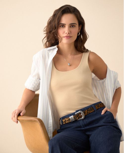 Camiseta básica manga sisa para mujer
