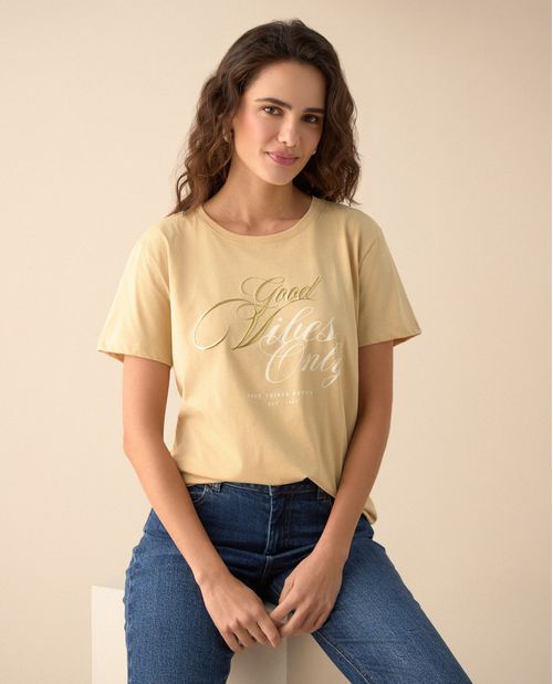 Camiseta con estampado en relieve para mujer