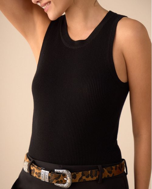 Camiseta tejida manga sisa para mujer