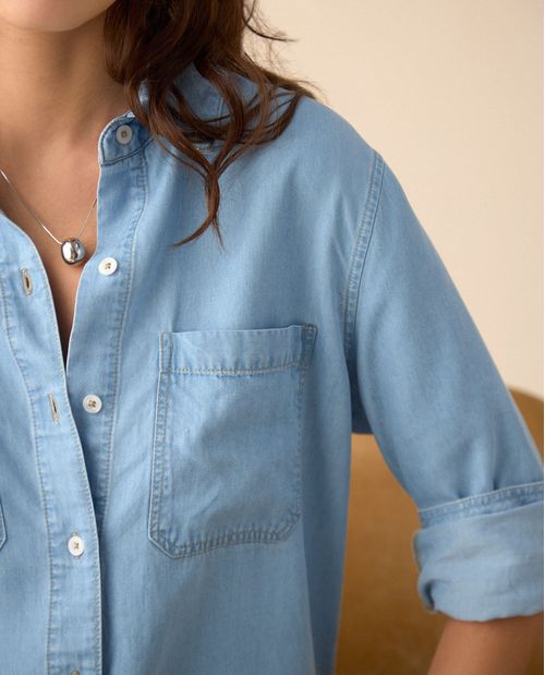 Camisa en denim para mujer