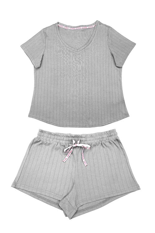Conjunto de pijama con camiseta clásica