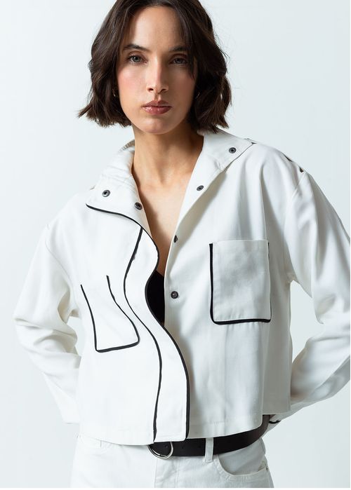 Chaqueta de cuello clásico