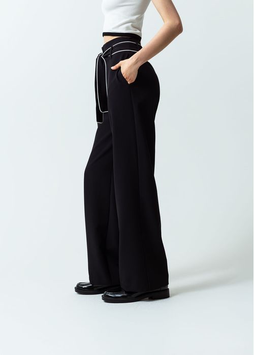 Pantalón Wide Leg con cinturón ajustable