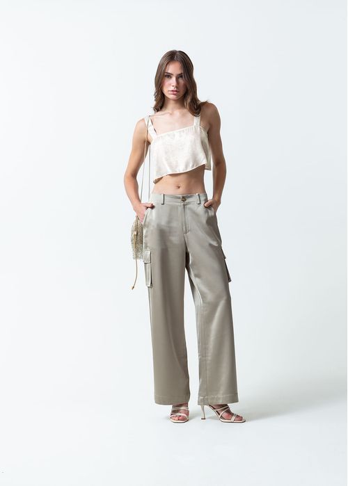 Camisa tipo crop top