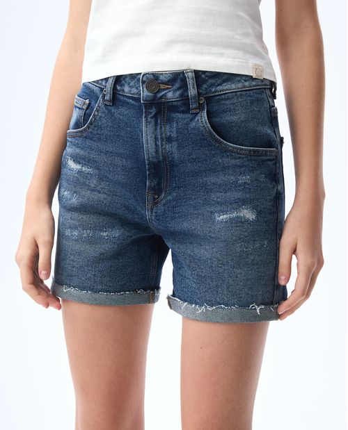 Short con rotos y recosidos para mujer