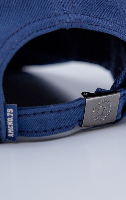 Gorra seis cascos bordada para hombre