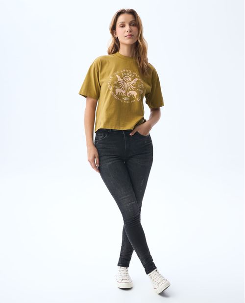 Camiseta con estampado y detalles bordados para mujer