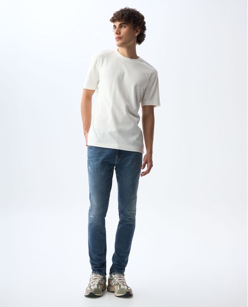 Camiseta con aplique bordado en espalda para hombre