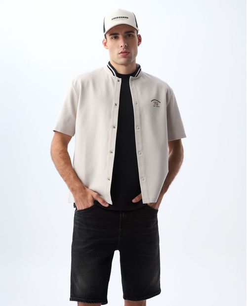 Camisa Boxy fit manga corta para hombre
