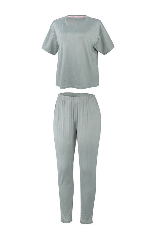 Conjunto de pijama con camiseta y pantalón largo