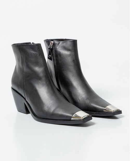 Botas Tipo Western en Cuero para Mujer