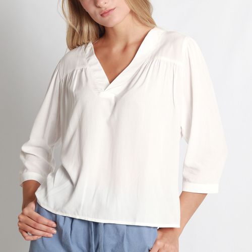 Blusa Cuello V Manga 3Cuartos