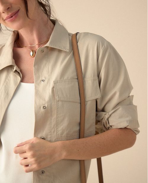 Chaqueta con bolsillos de tapa para mujer