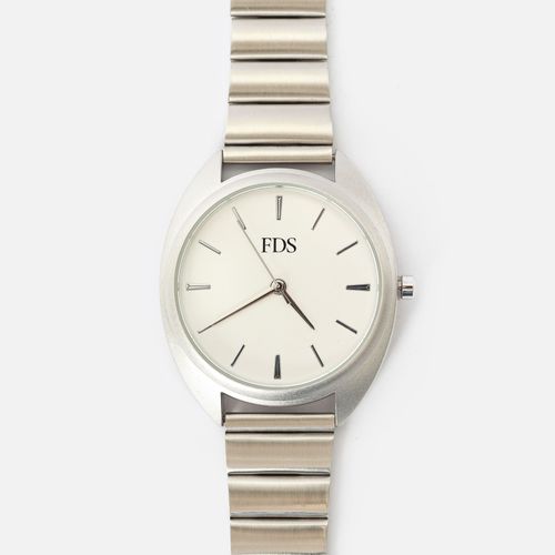 Reloj Analogo Brazalete Plateado