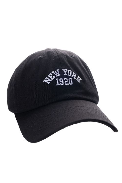 Gorra con bordado new york