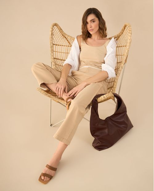 Pantalón con detalle de doble pretina para mujer