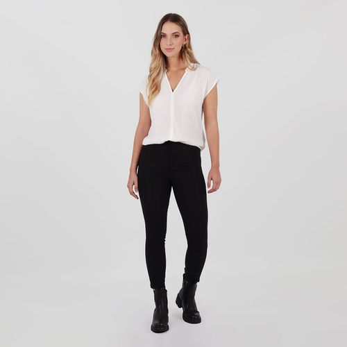 Pantalon tiro medio bota skinny