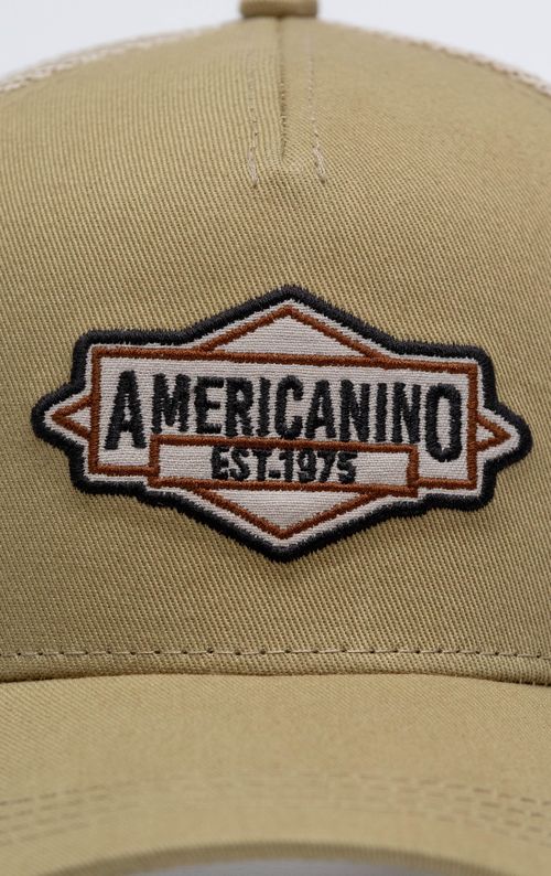 Gorra Trucker bordada para hombre