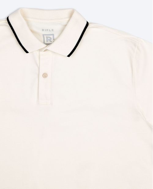 Polo básica con tipping en cuello y puños para hombre