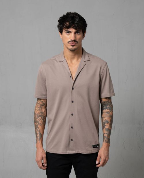 Camisa tipo resort con textura para hombre