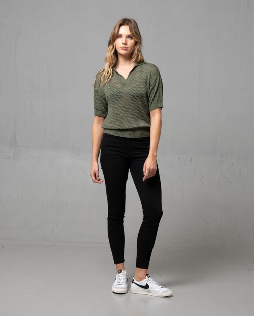 Camiseta tejida tipo polo para mujer