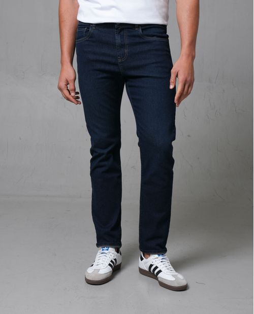 Jean slim tono oscuro para hombre