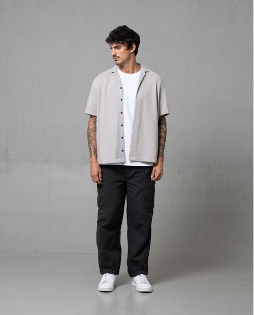 Pantalón cargo en drill semiliviano para hombre
