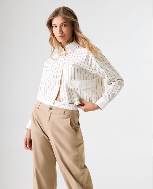 Camisa manga larga diseño a rayas para mujer