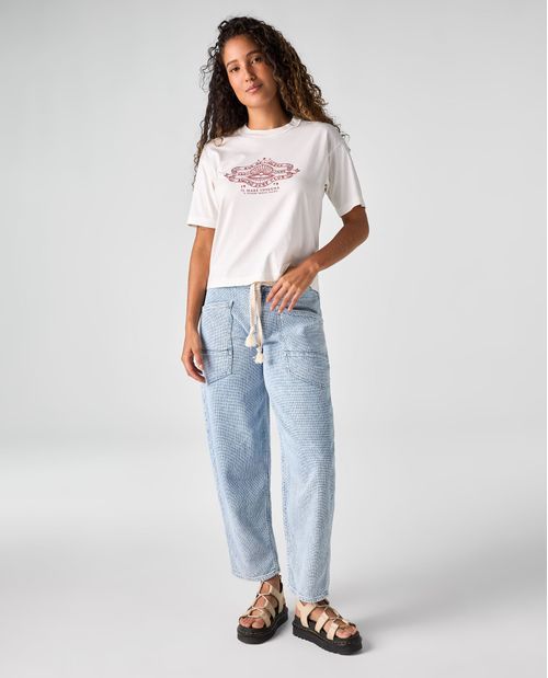 Camiseta manga corta con detalles bordados para mujer