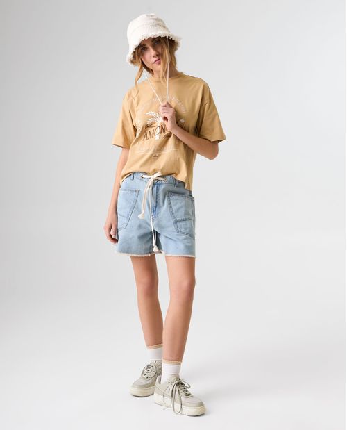 Short con ruedo al corte para mujer
