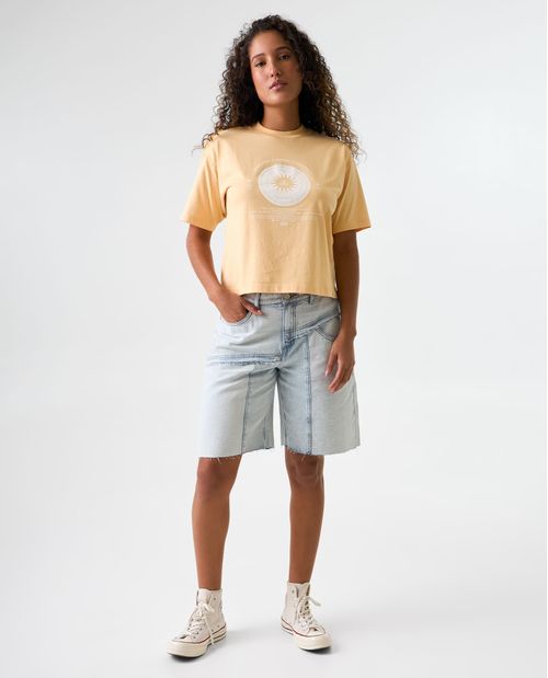 Short tipo bermuda con cortes para mujer