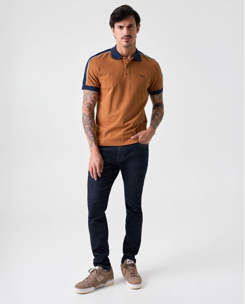 Polo Slim con diseño en bloques de color para hombre