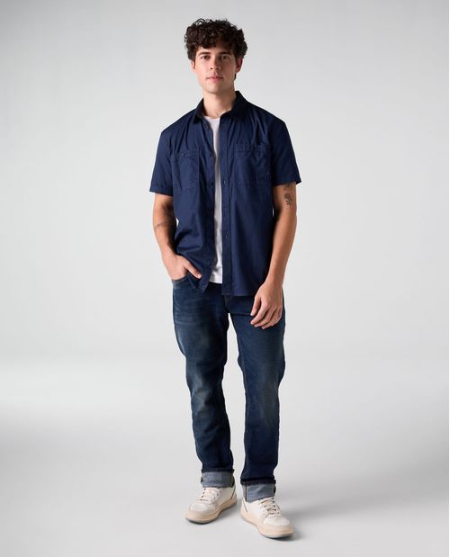 Camisa Slim con doble bolsillo para hombre