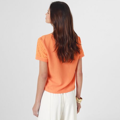 Blusa Cuello Redondo Manga Corta