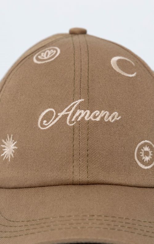 Gorra seis cascos para mujer