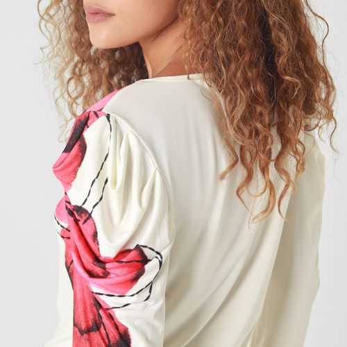 Camiseta Cuello V Manga Larga