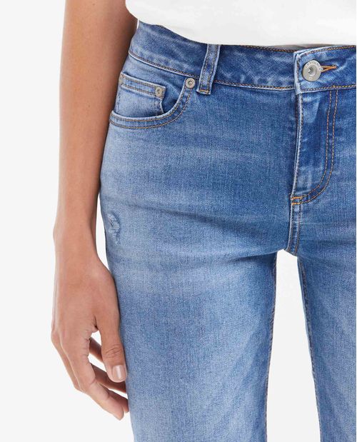 Jean Low Rise Bota Slim Azul Medio con Rotos para Mujer
