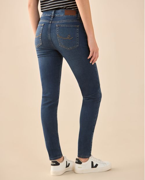 Jean tono oscuro de bota ajustada para mujer
