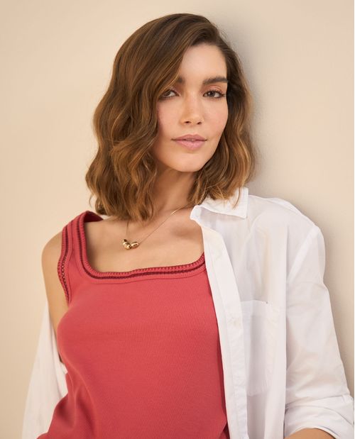 Camiseta de escote redondo para mujer