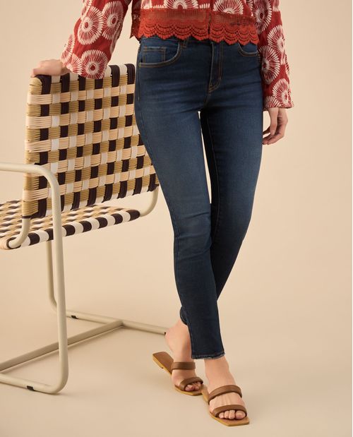 Jean Skinny tono oscuro para mujer