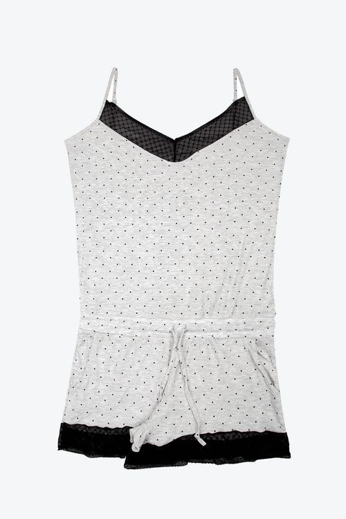 Pijama tipo enterizo corto confeccionado en algodón