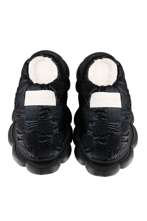 Pantuflas con diseños brillantes