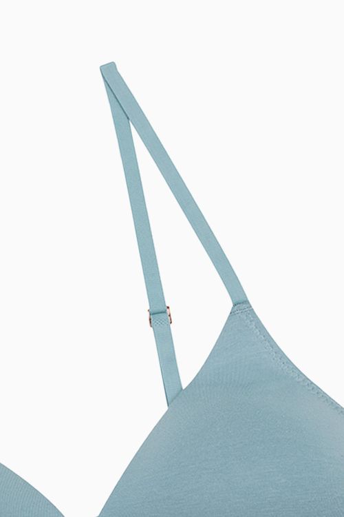 Brasier sin aros triangular en microfibra