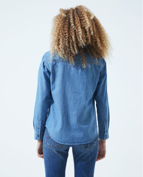 Camisa con bolsillos para mujer