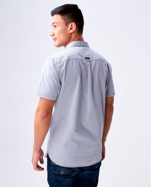 Camisa con botones para hombre